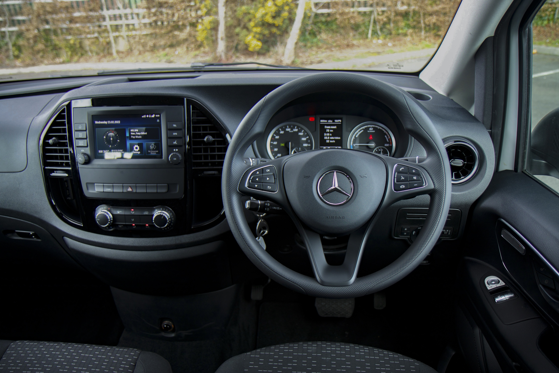 Mercedes-Benz eVito Tourer Steering Wheel